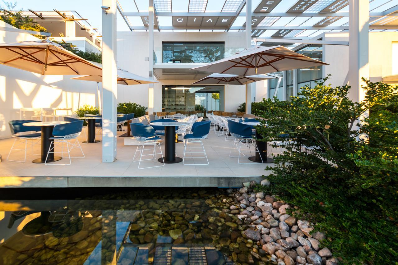 Livega House Hotel Windhoek Buitenkant foto